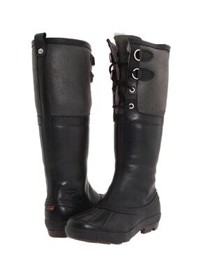 Ugg Belcloud boots size 7